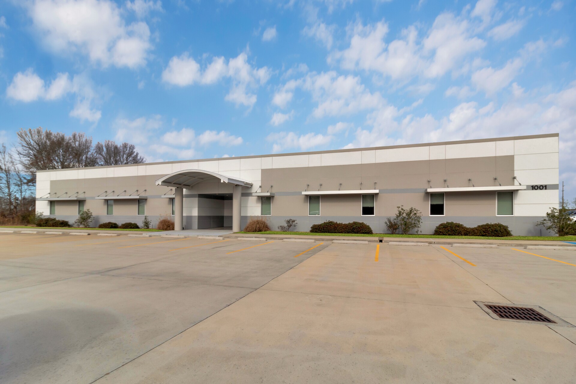 1001 LA182 Broussard, LA 70518 Industrial Property for Lease on