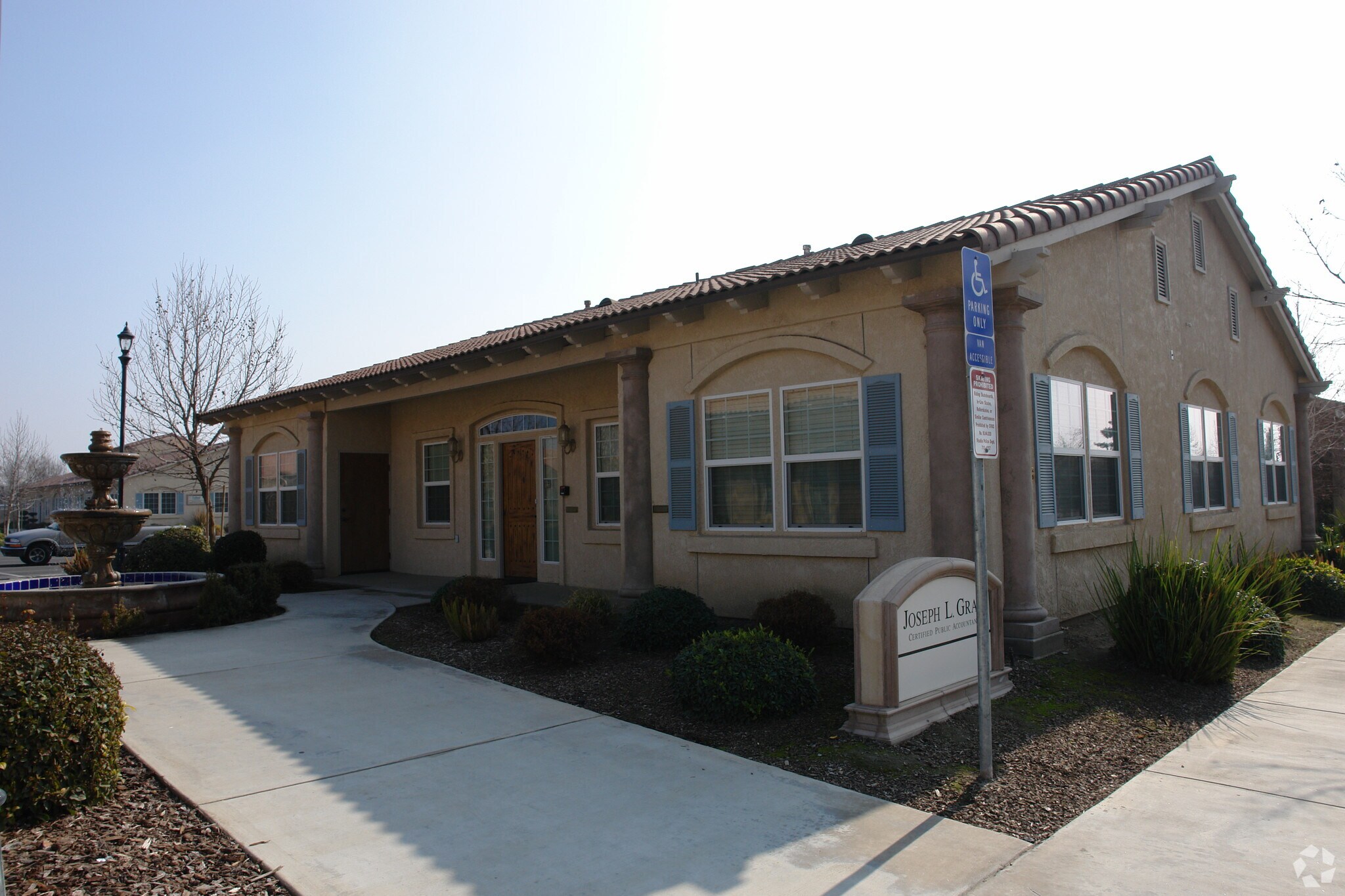 41164118 S Demaree St Visalia, CA 93277 Office Property for Lease on