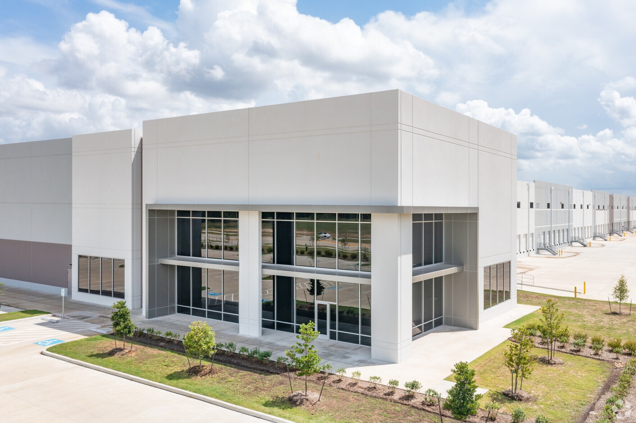 10100 W Lake Houston Pky, Houston, TX for Rent