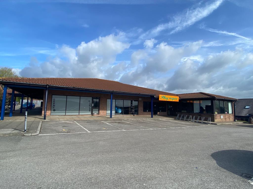 Canolfan, Bridgend, MGN for Rent