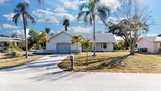Cape Coral, FL undefined - 1302 NE 4th Ter