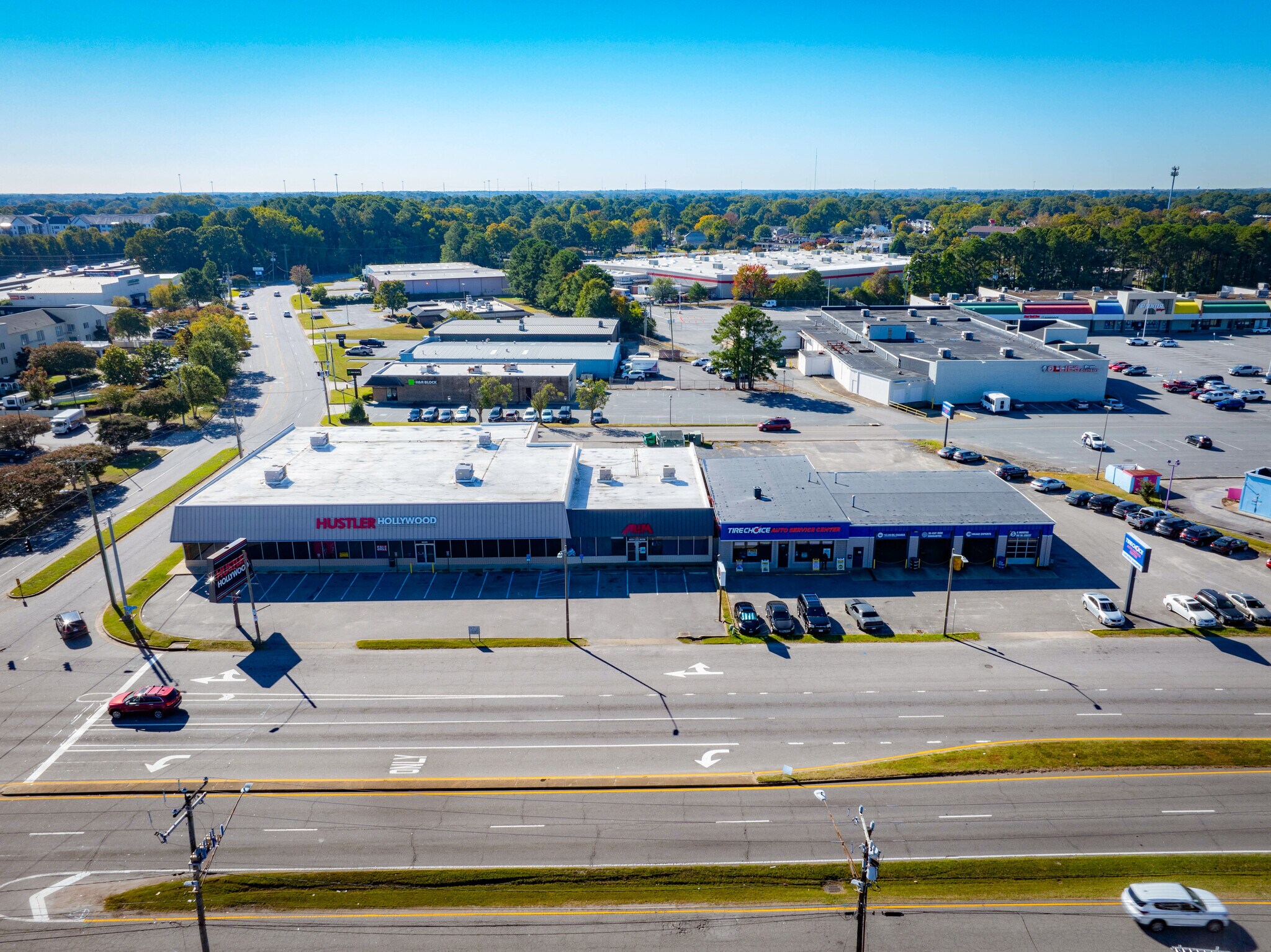 6029-6035 E Virginia Beach Blvd, Norfolk, VA for Rent