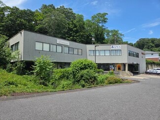 Woodbridge, CT Medical - 260 Amity Rd