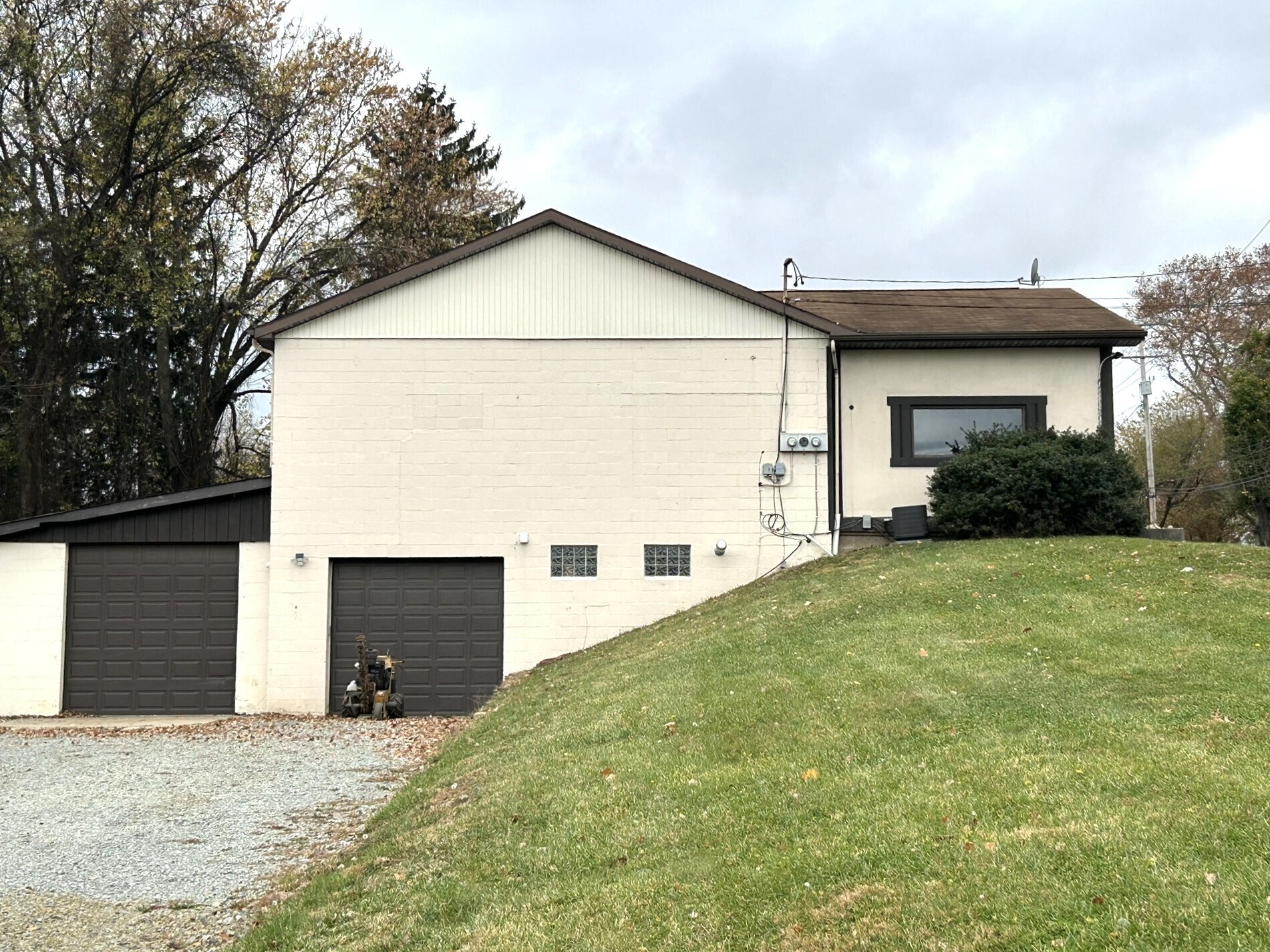 7550 Saltsburg Rd, Pittsburgh, PA for Rent