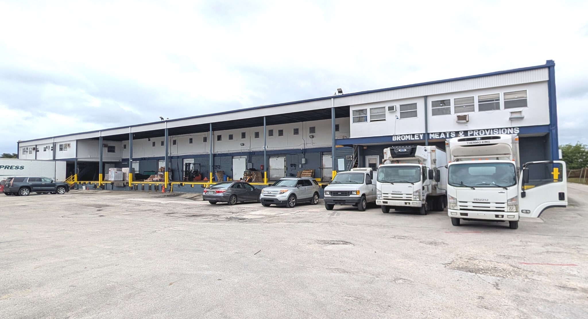 500 NE 185th St, Miami, FL for Rent