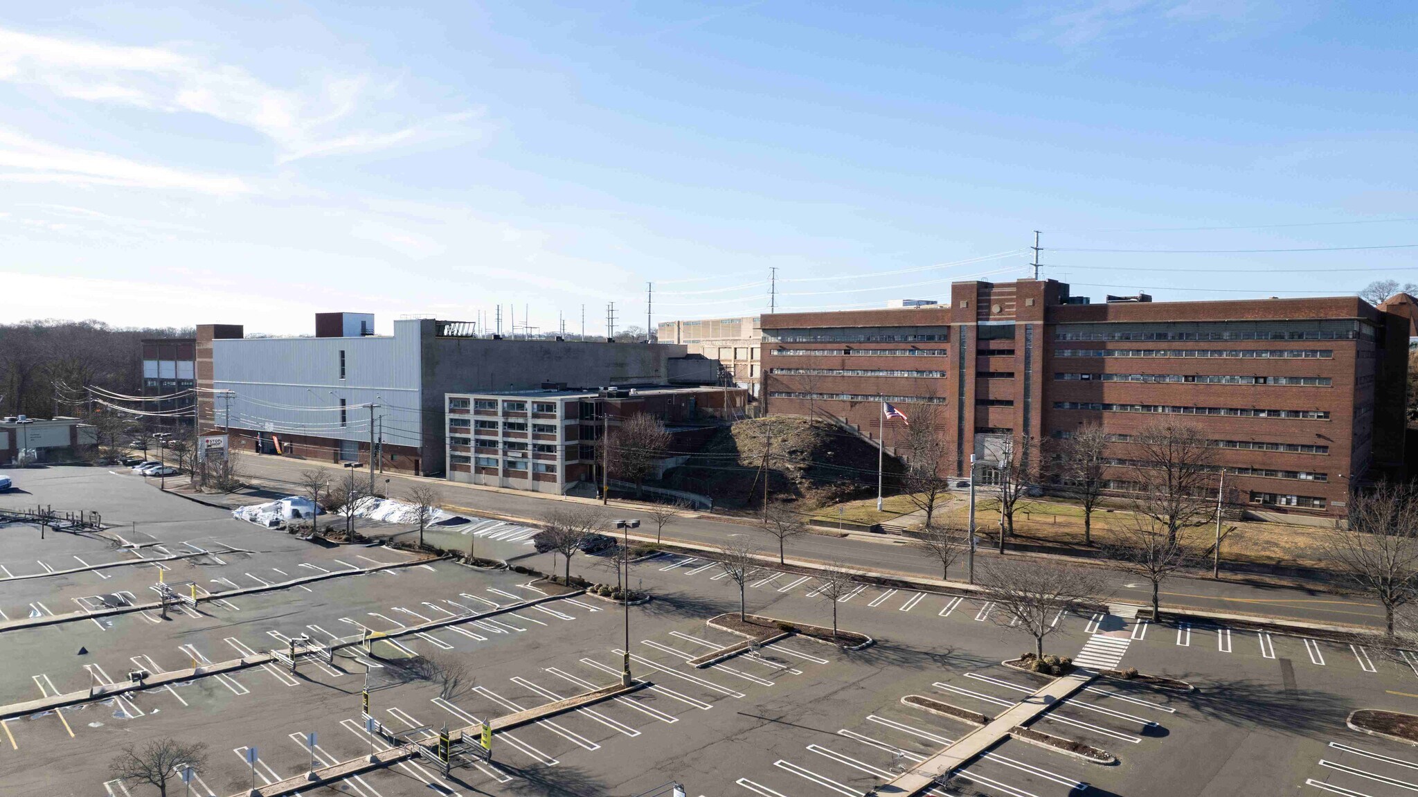 475-477 Elm St, West Haven, CT for Rent