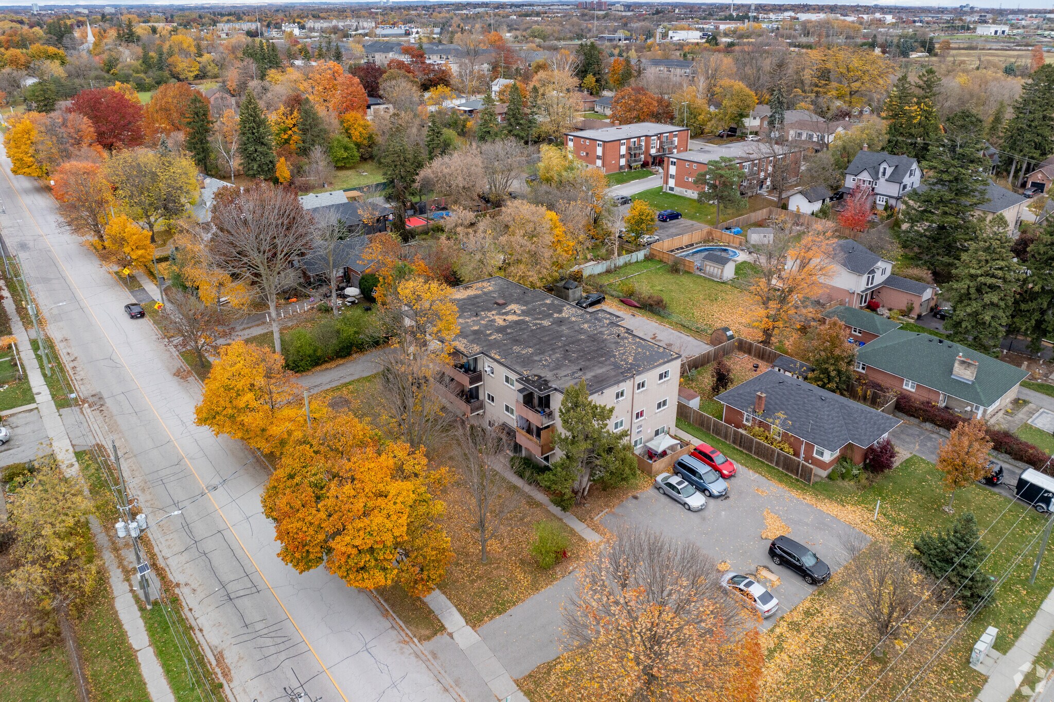 102 Front St E, Whitby, ON for Sale
