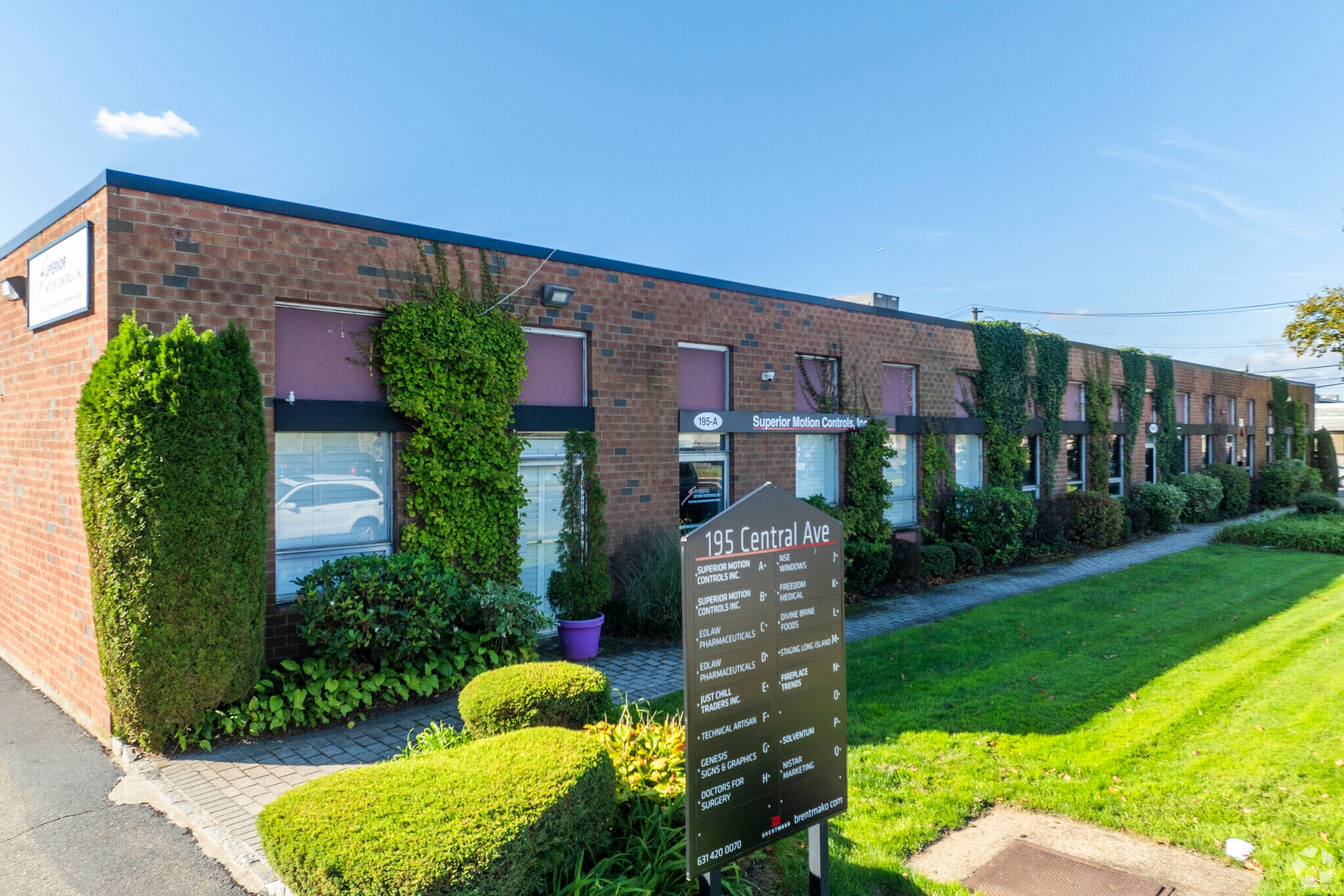 195 Central Ave, Farmingdale, NY for Rent