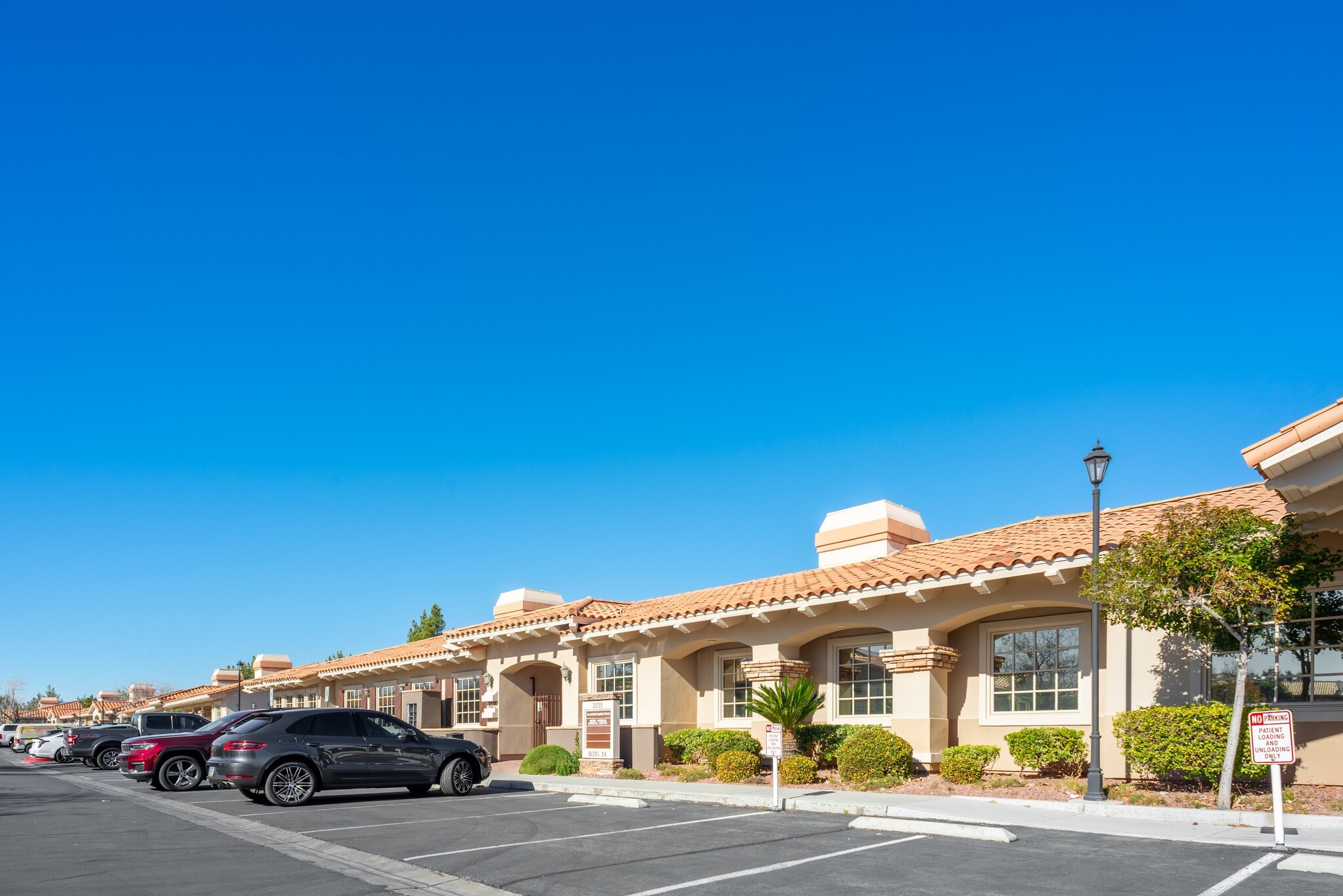 3525 Warm Springs rd, Las Vegas, NV for Rent