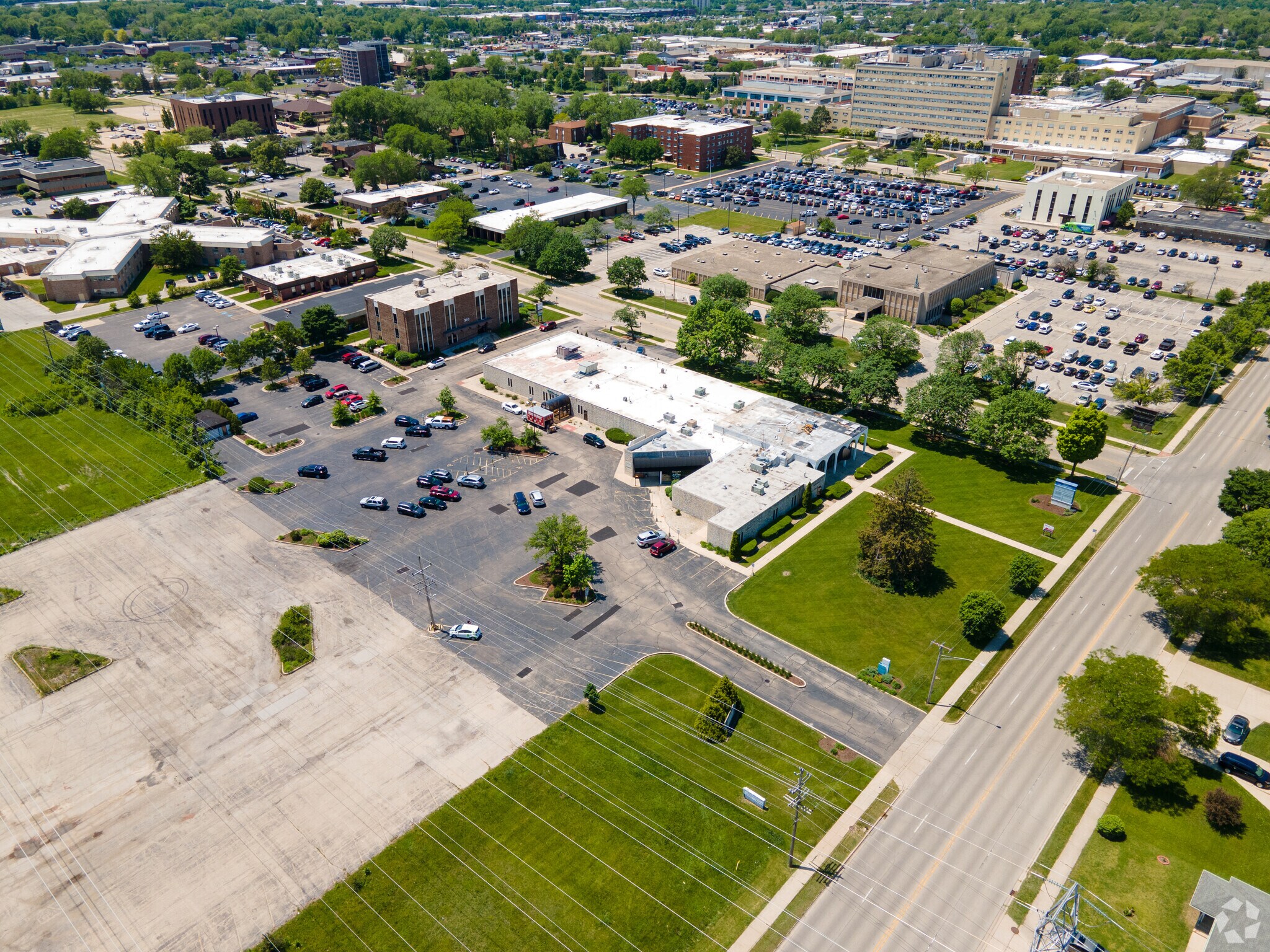 2000 Glenwood Ave Joliet, IL 60435 Office Property for Lease on