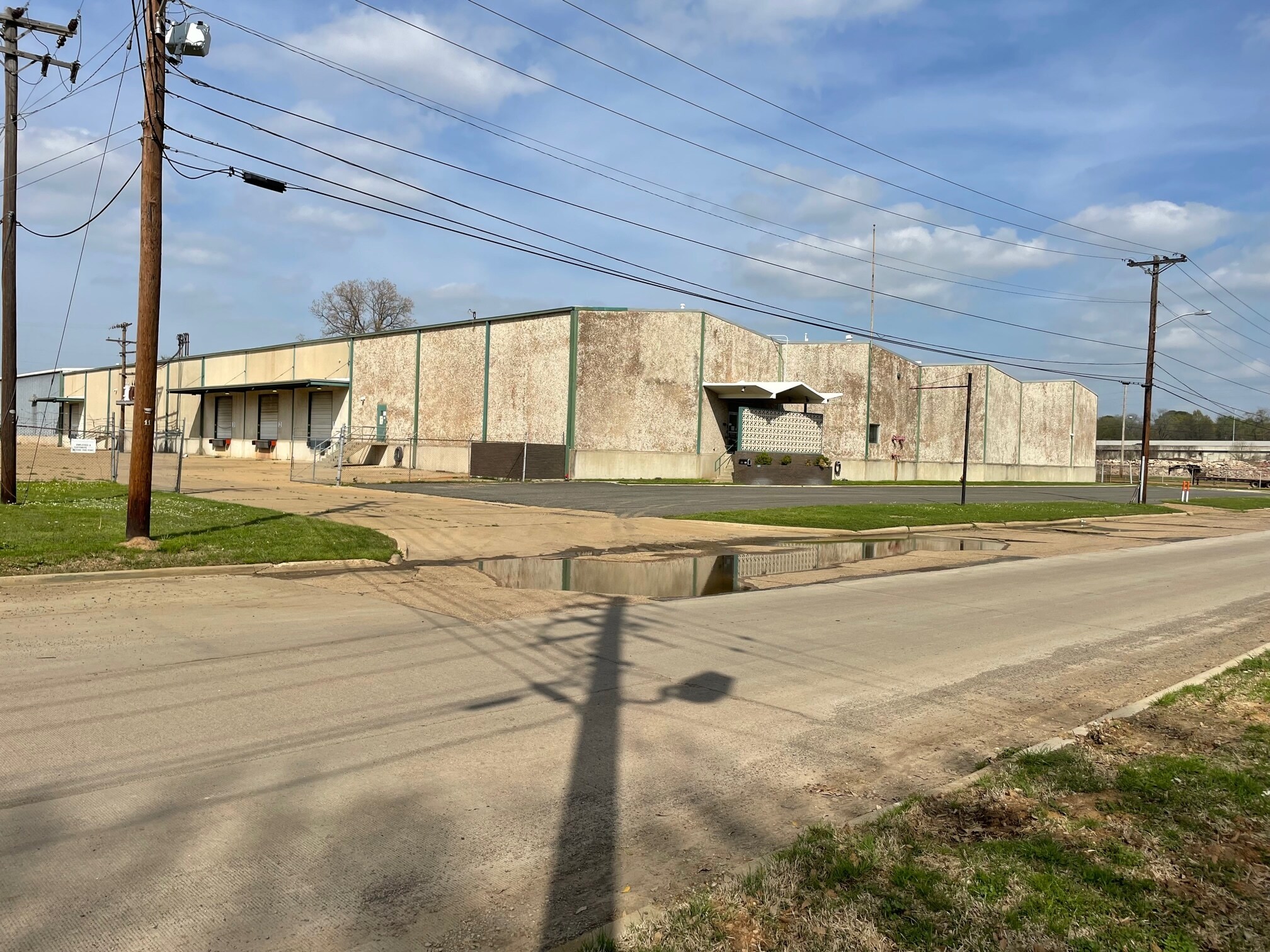222 W 63rd St, Shreveport, LA for Rent