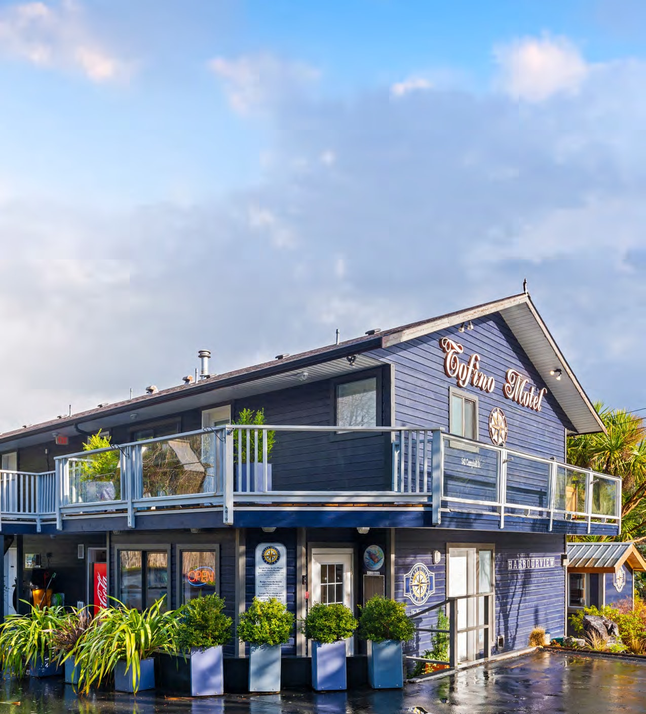 542 Campbell St, Tofino, BC for Sale