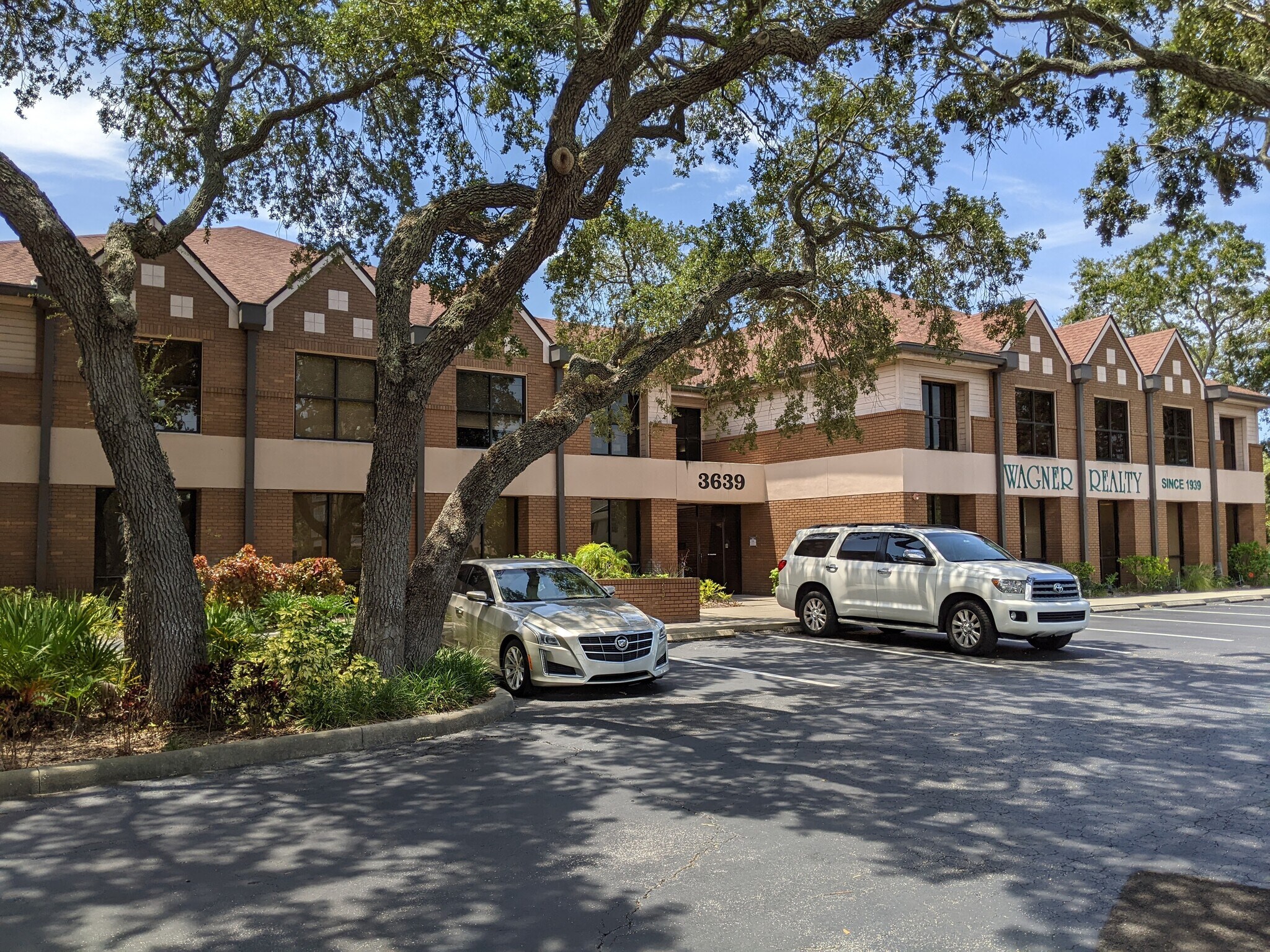 3639-3711 Cortez Rd W, Bradenton, FL for Rent