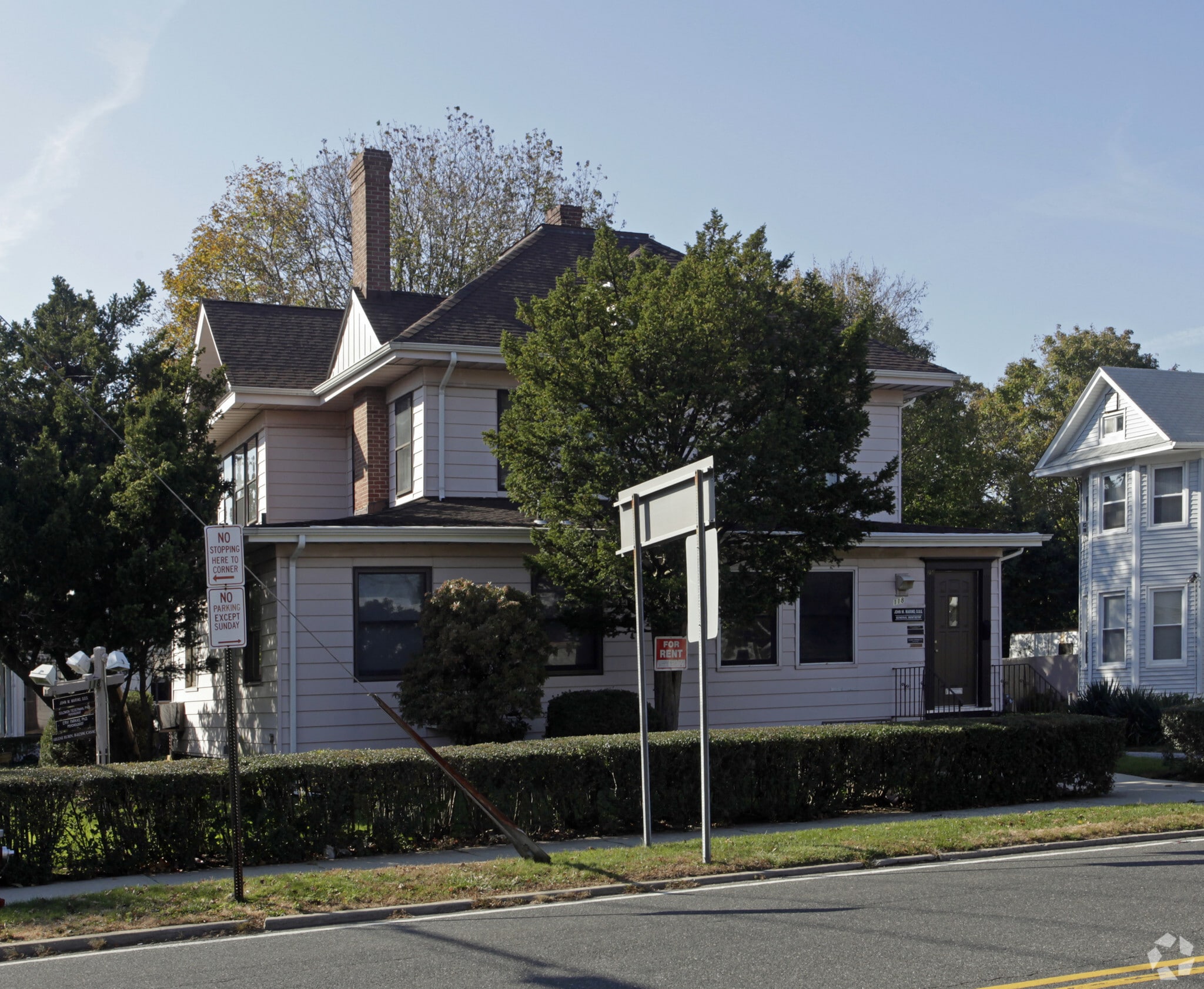118 Jerusalem Ave, Hicksville, NY for Sale