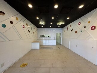 Los Angeles, CA Retail - 3756 W Avenue 40