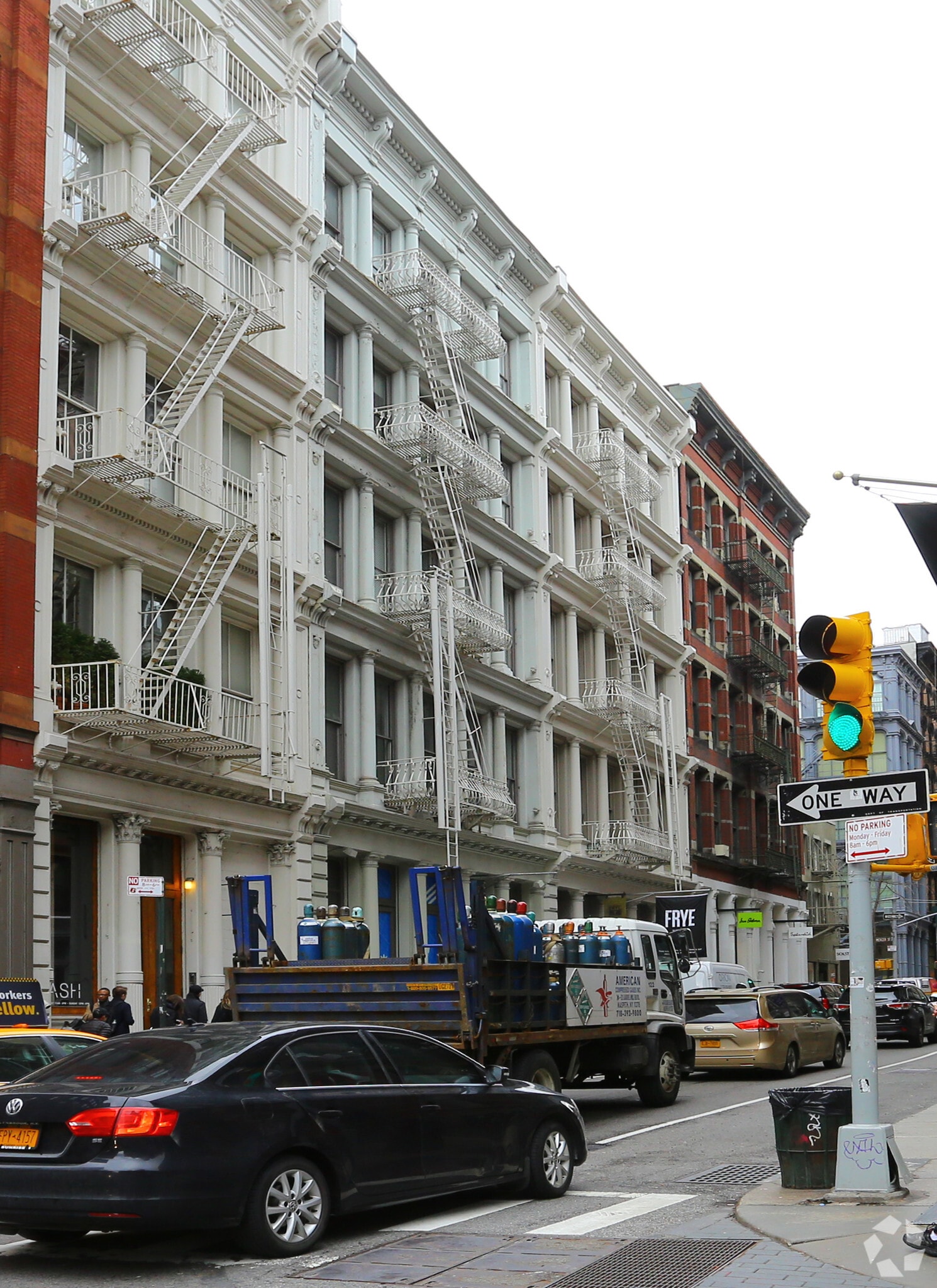 115-117 Spring St, New York, NY for Rent