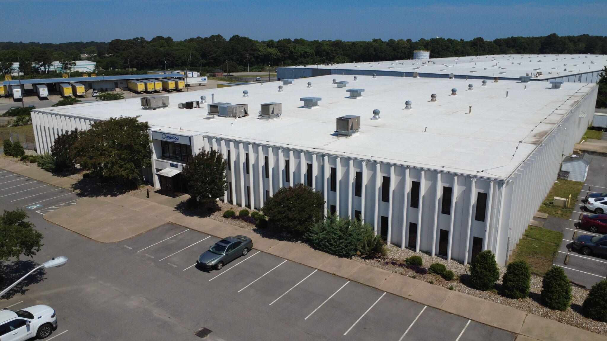 5740 Bayside Rd, Virginia Beach, VA for Rent