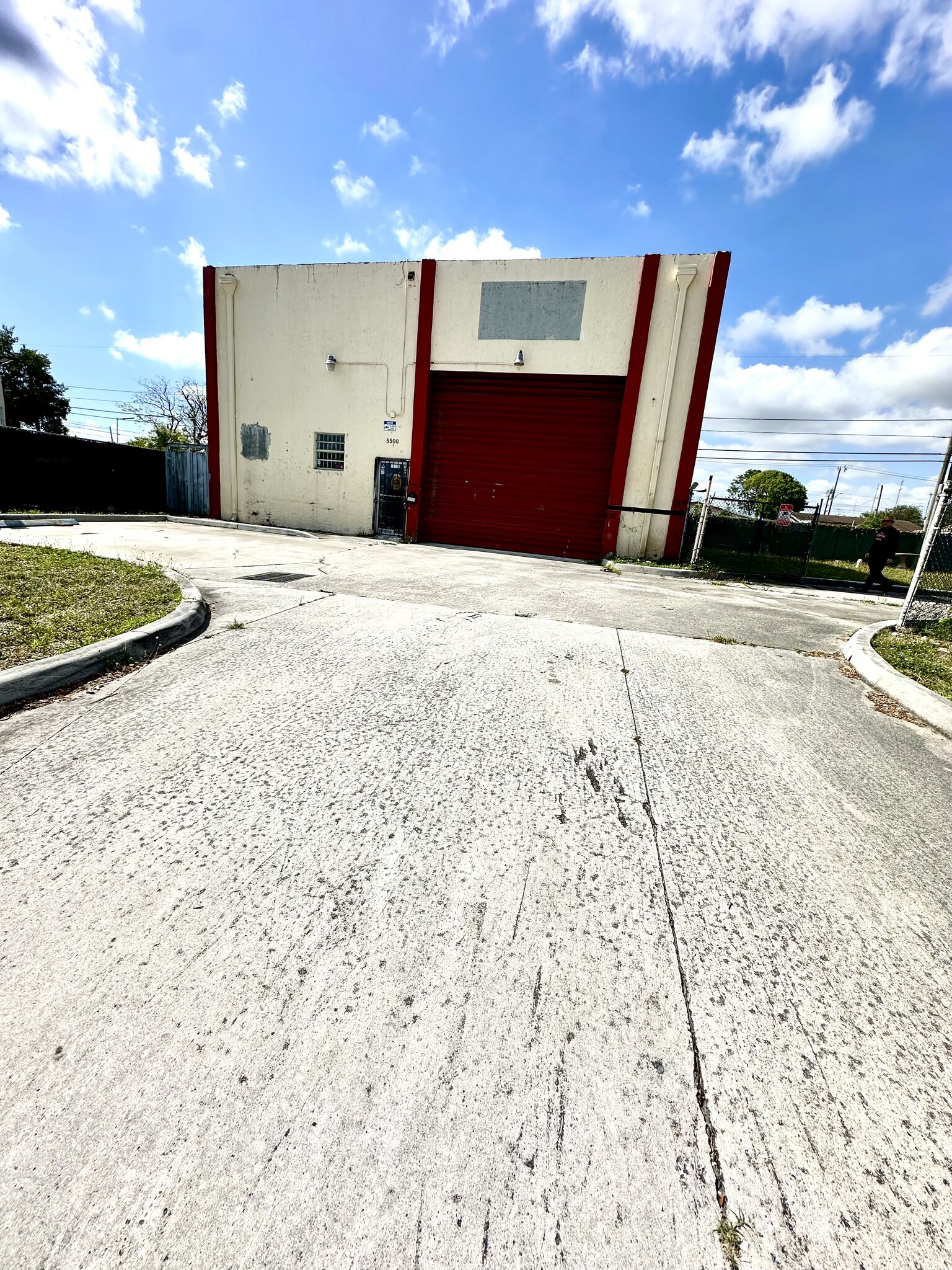 5500-5532 Pembroke Rd, Hollywood, FL for Sale