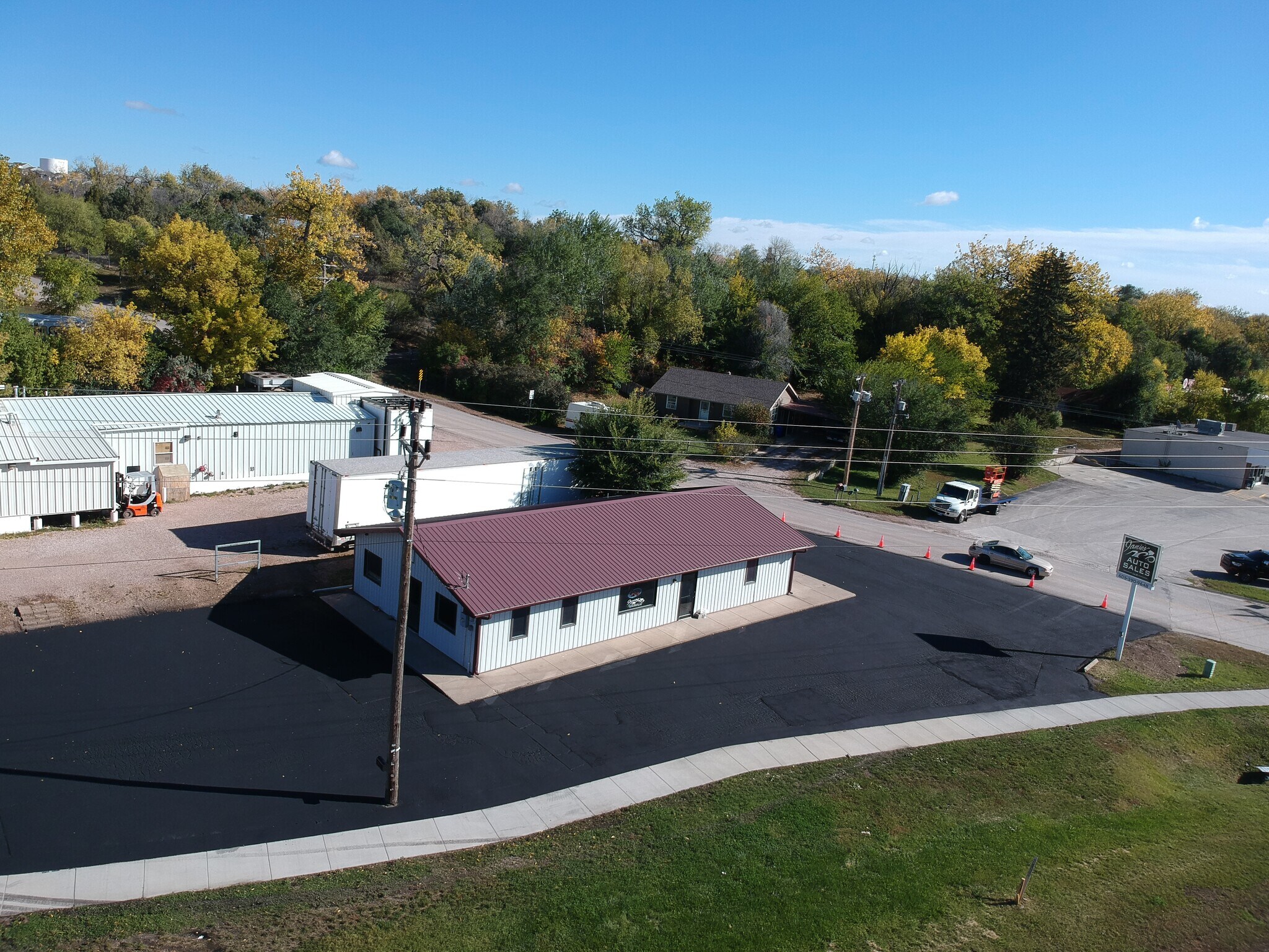 1585 Valley Dr, Rapid City, SD for Sale