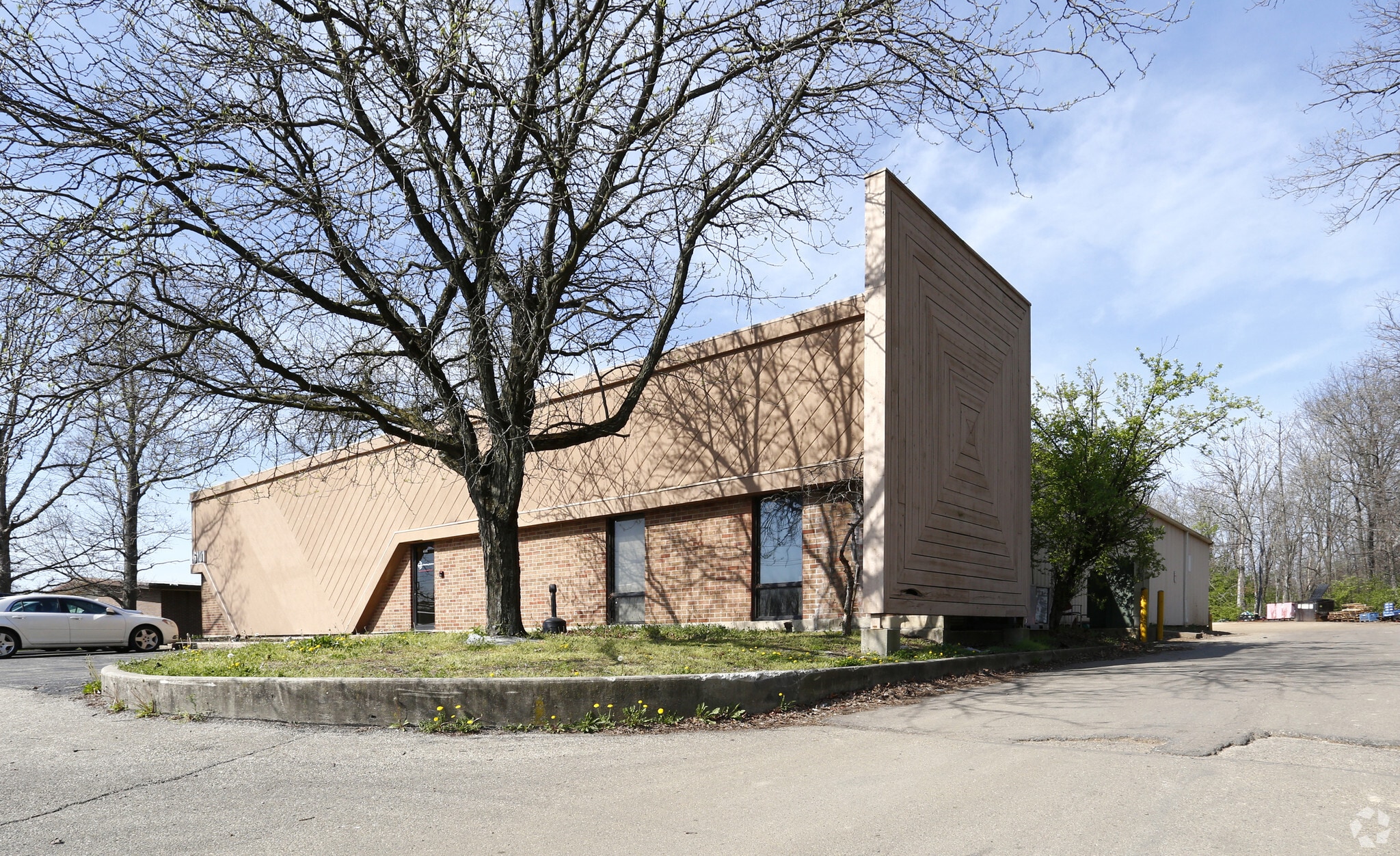 6101 Webster St, Dayton, OH for Rent