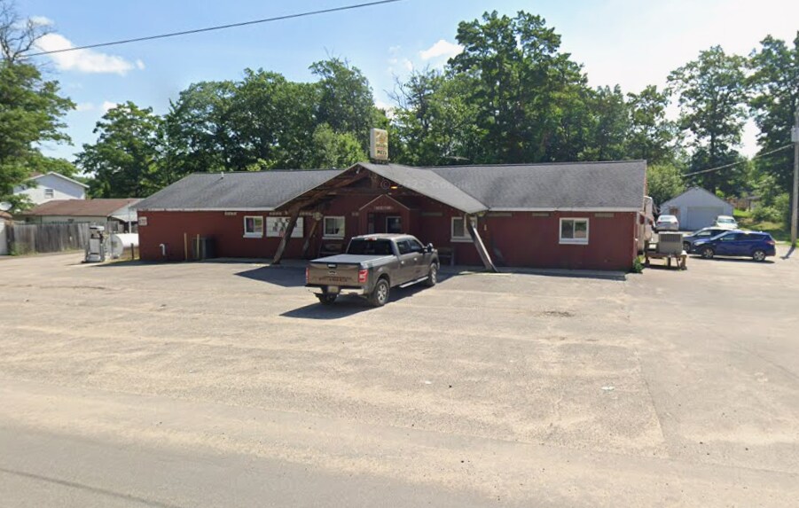 2212 Clear Lake Road, West Branch, MI for Sale