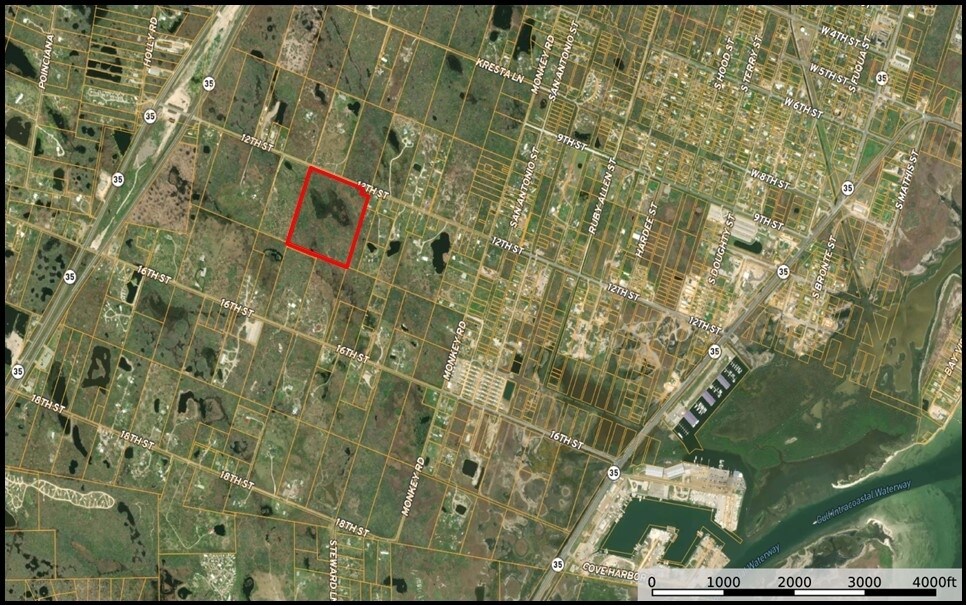 1525 W 12th St, Rockport, TX for Sale