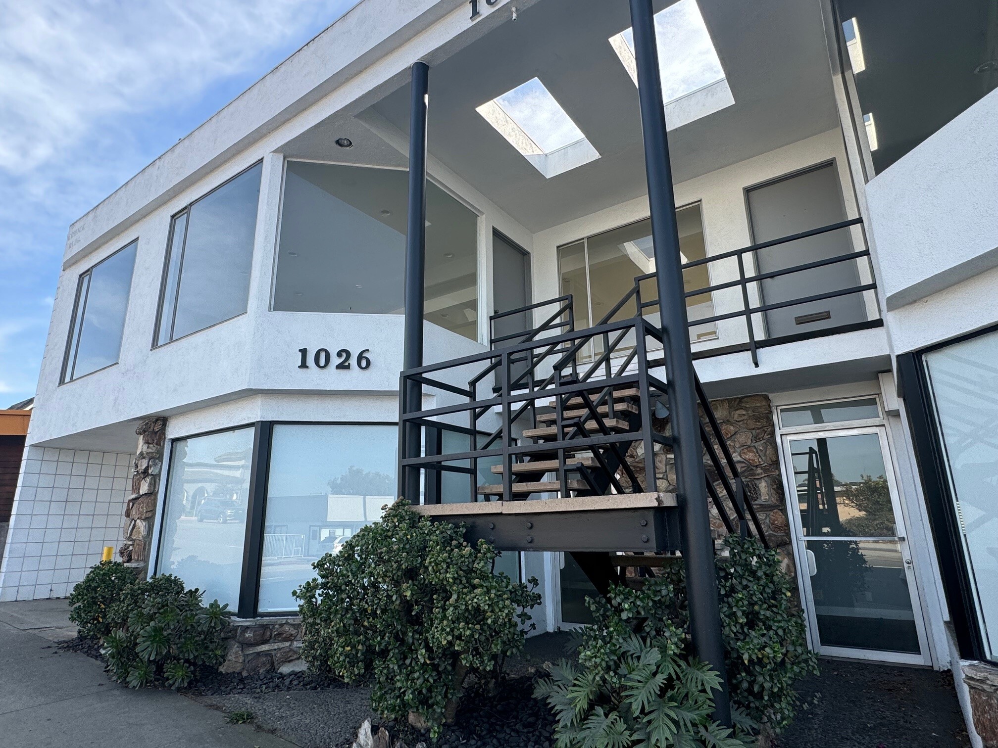 1026 Manhattan Beach Blvd, Manhattan Beach, CA for Sale