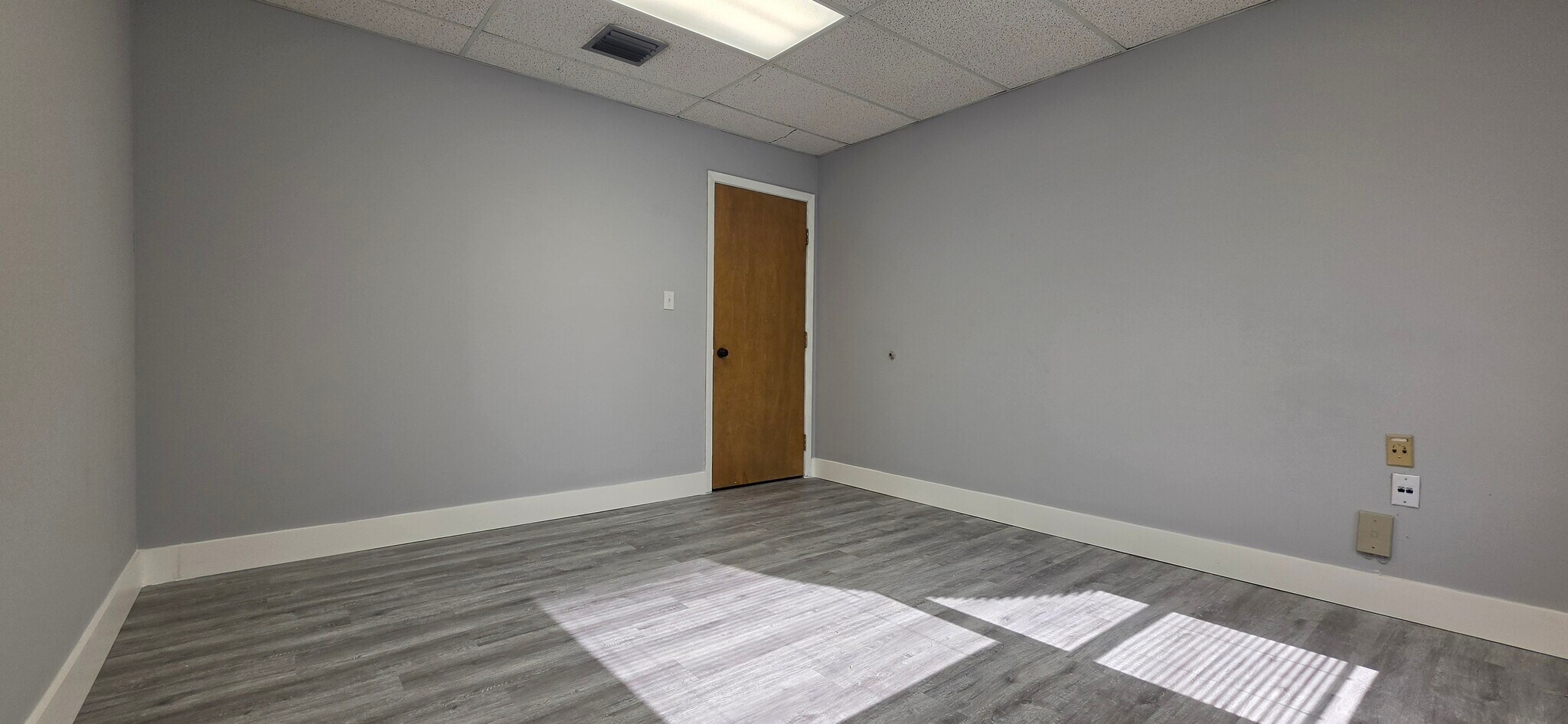 10011-10031 Pines Blvd, Pembroke Pines, FL for Rent