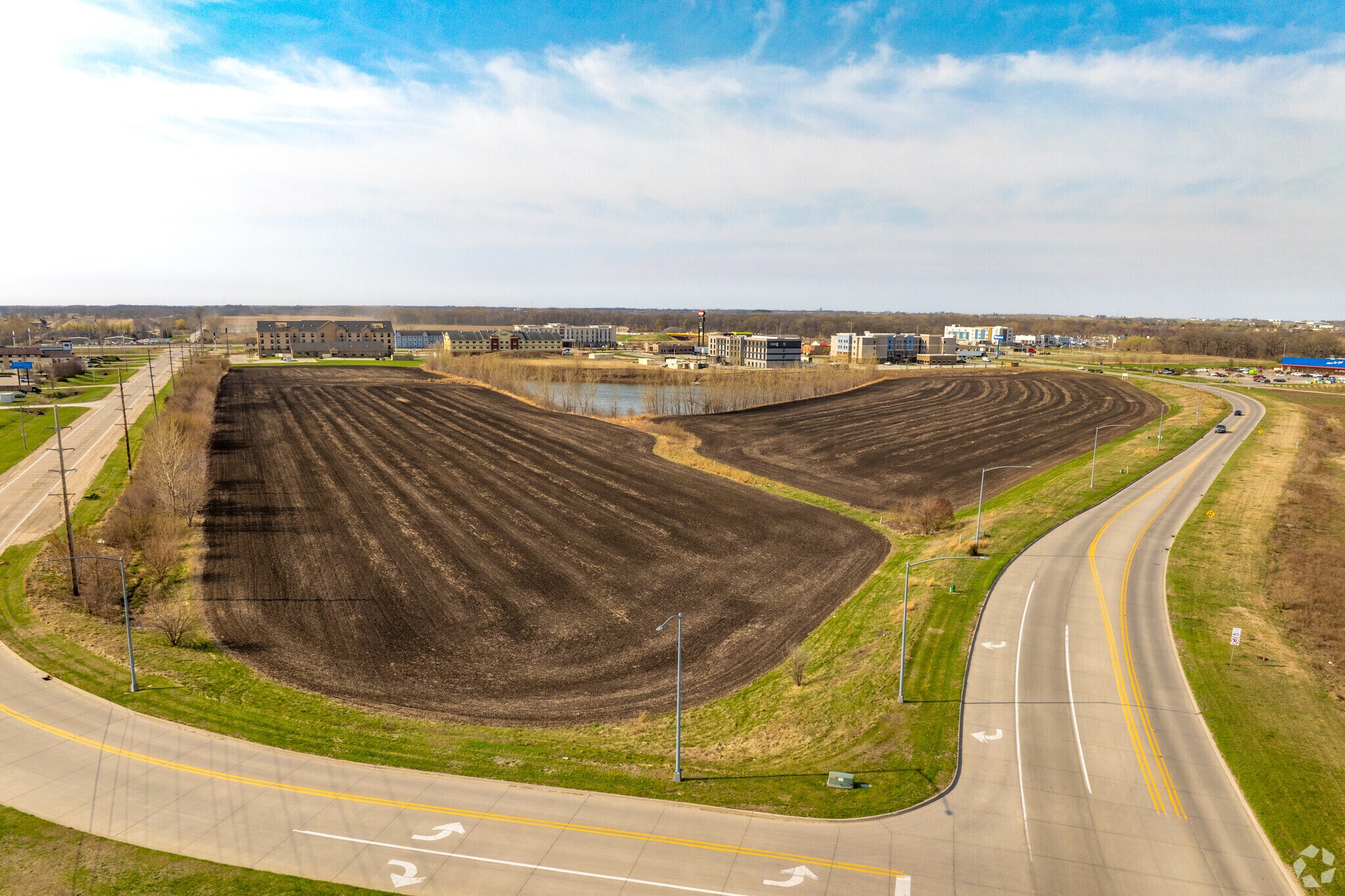 1100 S Dayton Ave, Ames, IA for Sale