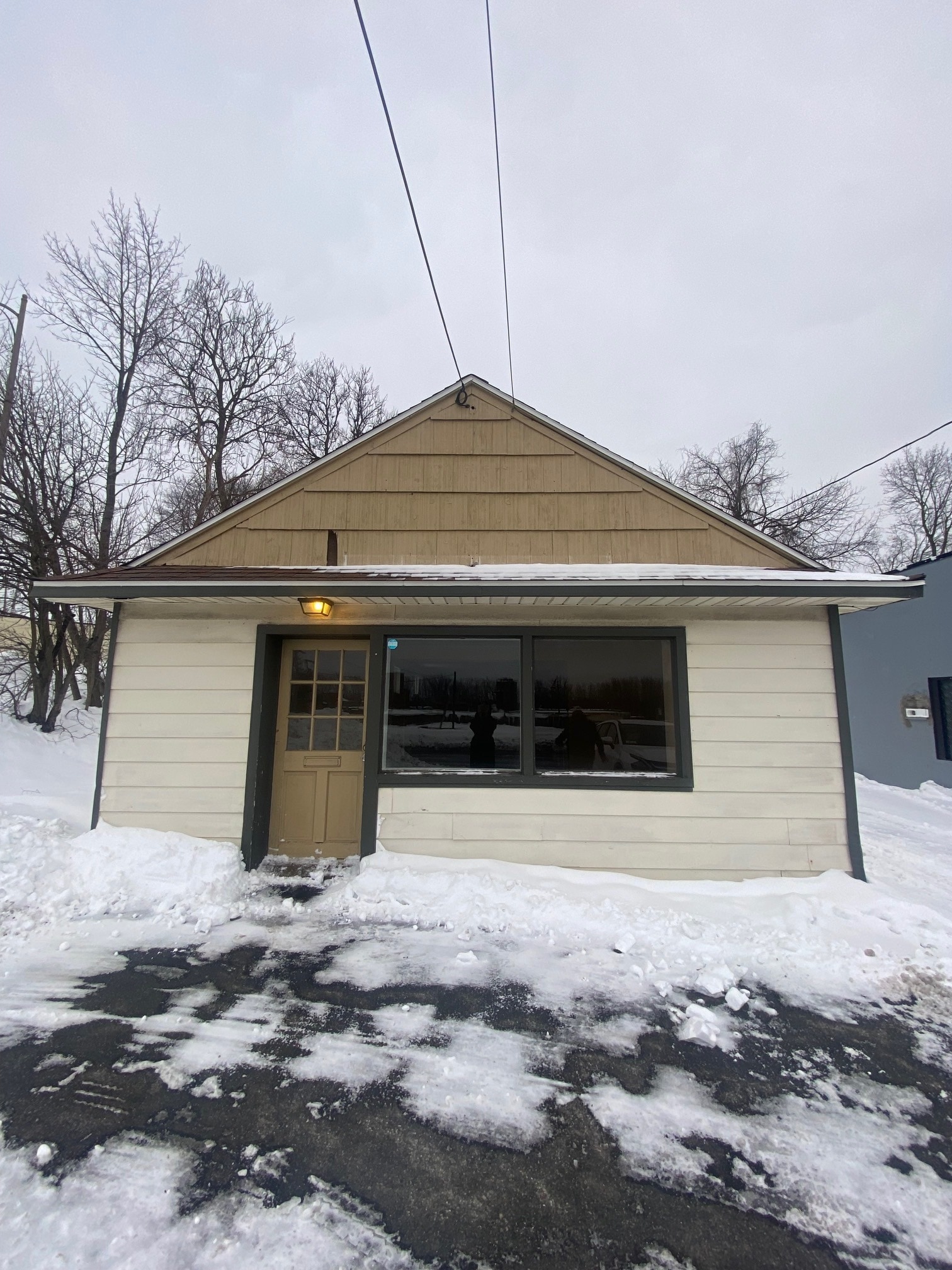 2911 Milton Ave, Syracuse, NY for Rent