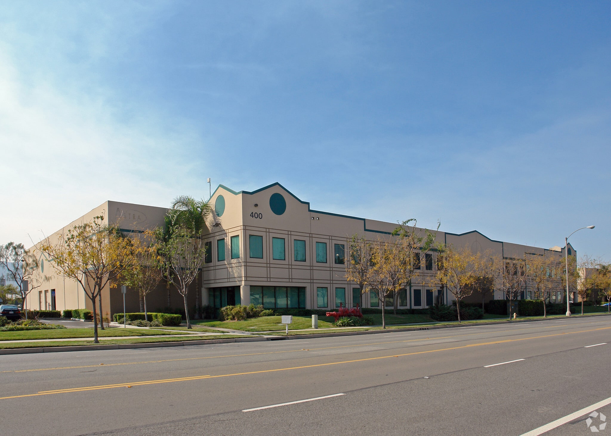 400 E Parkridge Ave, Corona, CA for Rent