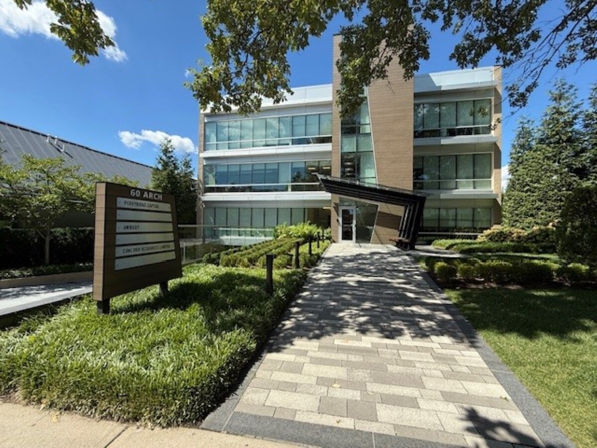 60 Arch St, Greenwich, CT for Rent