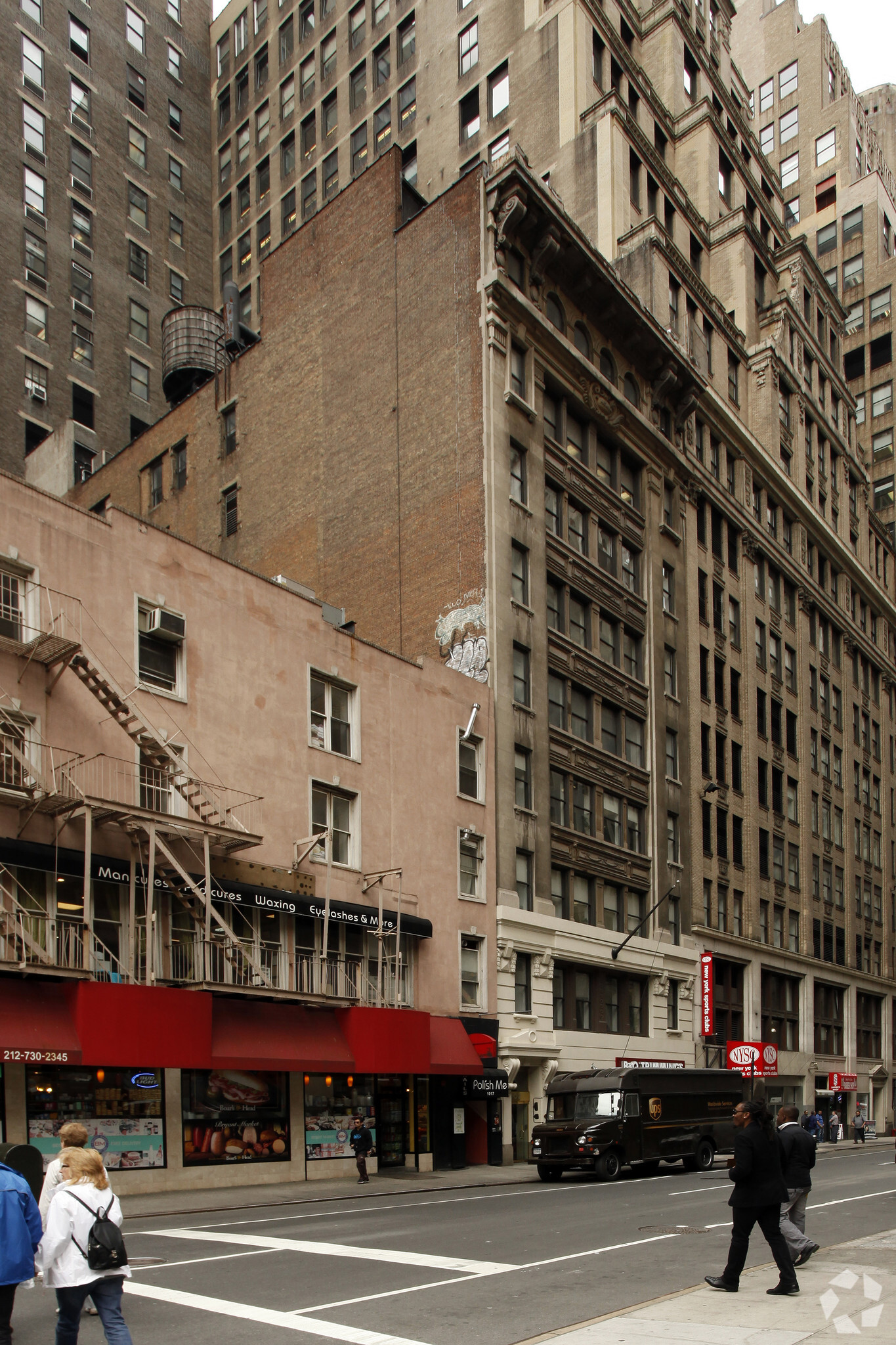 102 W 38th St, New York, NY for Rent
