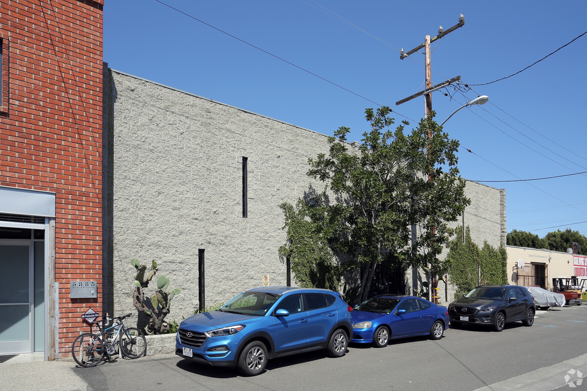 5875 Blackwelder St, Culver City, CA for Rent