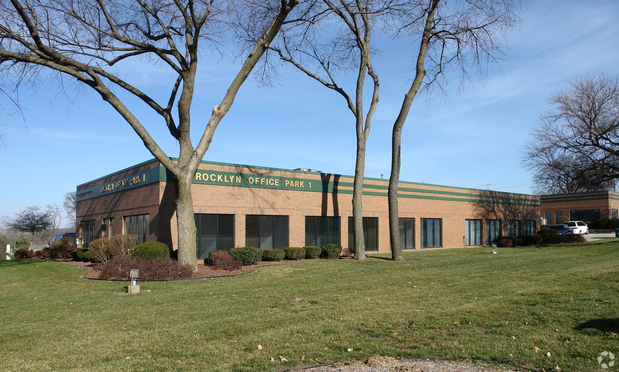 6921 Hickman Rd, Urbandale, IA for Rent