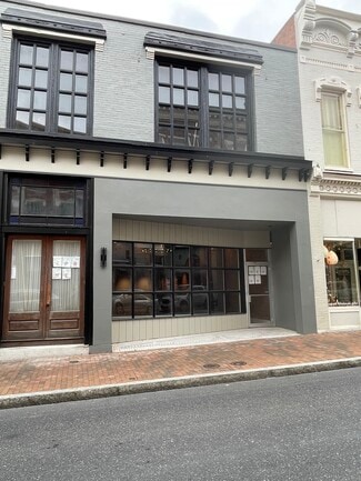 Staunton, VA Retail - 24 E Beverley St