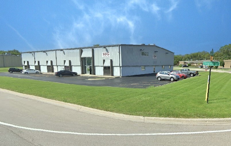 186 Virginia Rd, Crystal Lake, IL for Sale