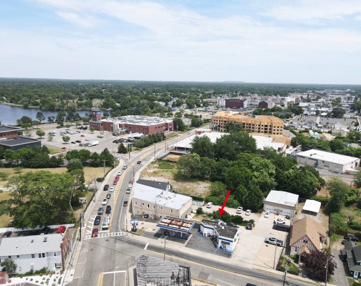 270 W Main St, Patchogue, NY for Sale