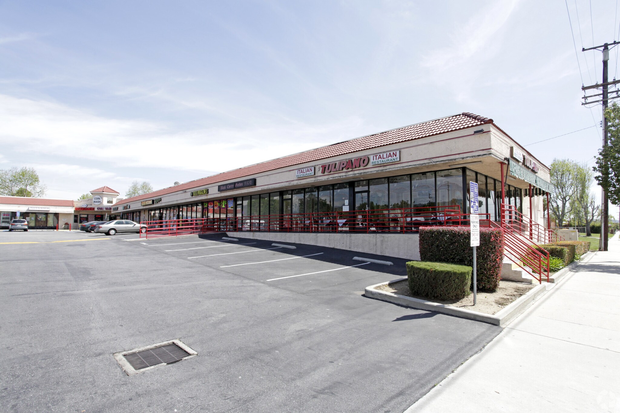 530 S Citrus Ave, Azusa, CA for Rent