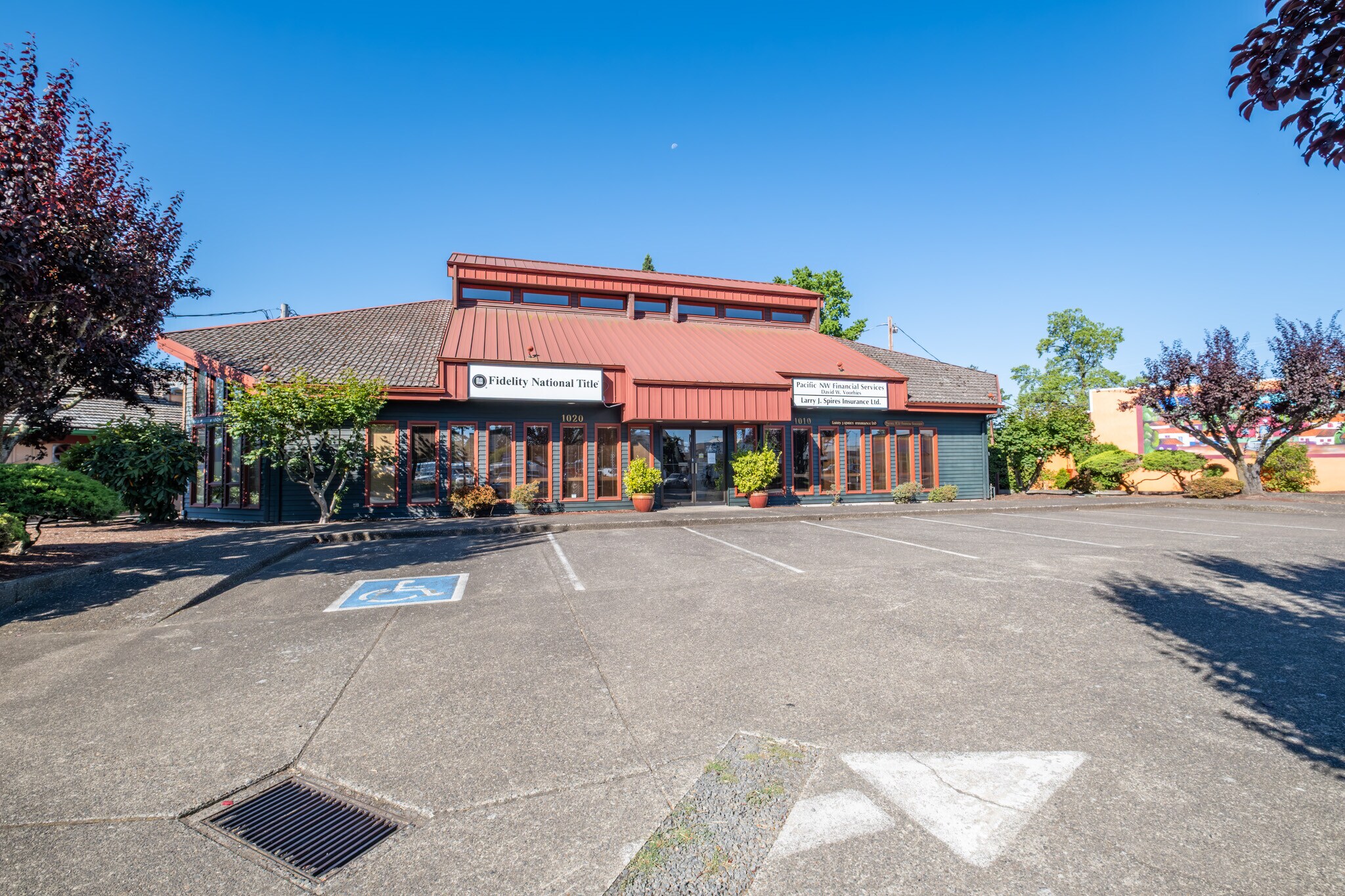 1010 S Main St, Lebanon, OR for Rent