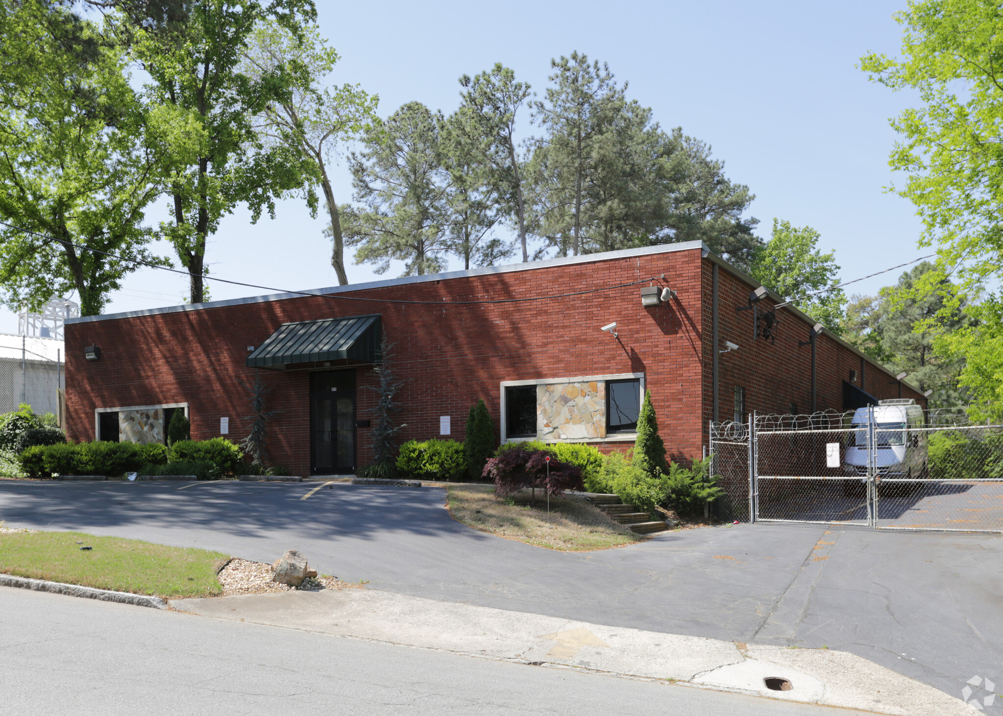 2070 Liddell Dr NE, Atlanta, GA for Rent