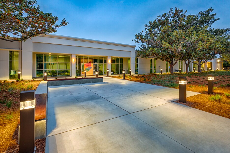 1215 Bordeaux Dr, Sunnyvale, CA for Rent