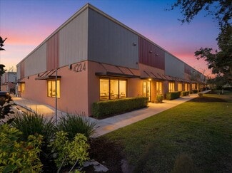 Bradenton, FL Warehouse - 4224 Solutions Ln