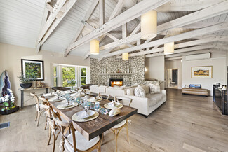 Laguna Beach, CA Specialty - 21095 Raquel Rd
