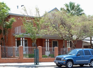 1006 Magoffin Ave  