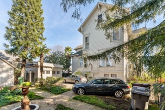 Oakland, CA Apartments - 1218 E 21st St