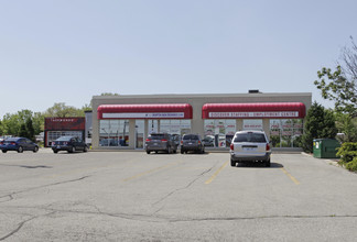 Brampton, ON Retail - 109 Kennedy Rd S