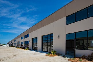 Urbandale, IA Flex - 4701 NW Urbandale Dr