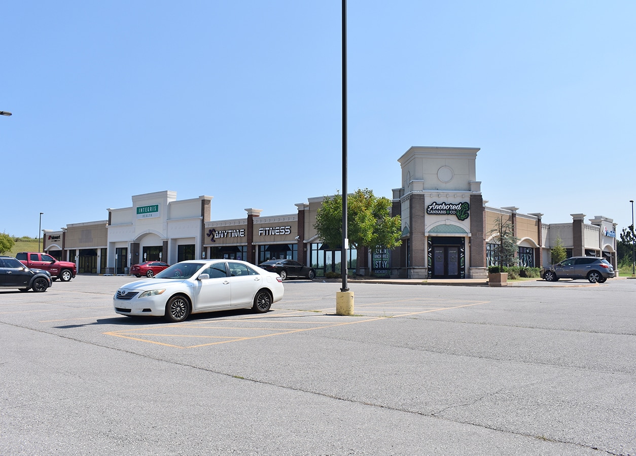 1700-1726 S Division St, Guthrie, OK for Rent
