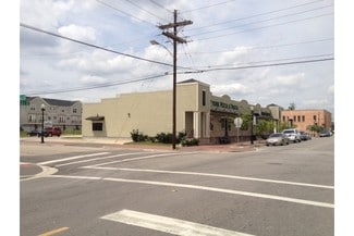 Beaumont, TX Retail - 790 Neches